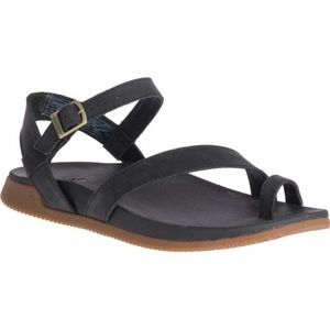 Chaco Women's Tulip Leather Sandal, black size 7
